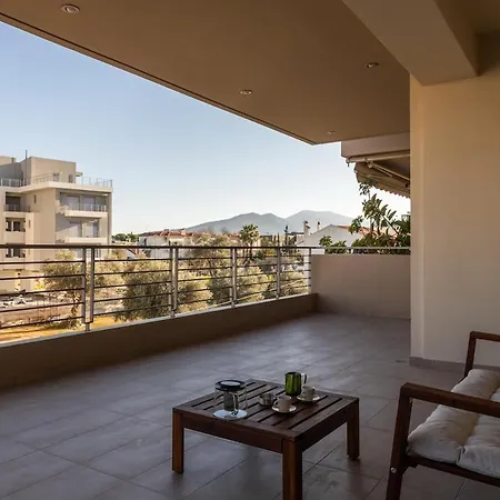 Dazzling And Stylish 2br In Marousi