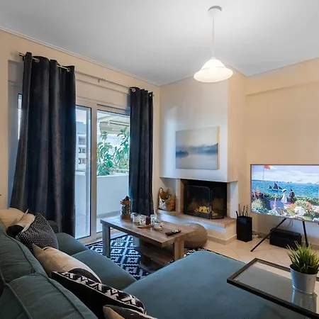 Dazzling And Stylish 2br In Marousi *